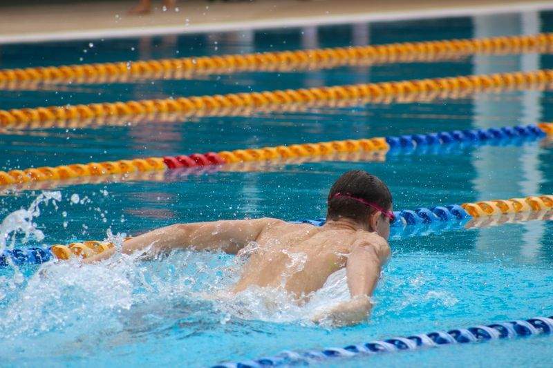 Erwachsenenschwimmen für Anfänger